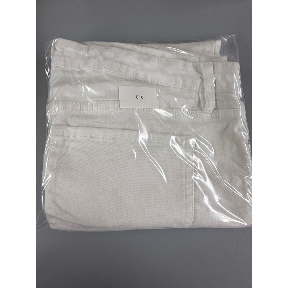 Ava & Viv Women's White Mid Rise Skinny Jeans Size 20 Stretch Plus Size Denim - Picture 11 of 11